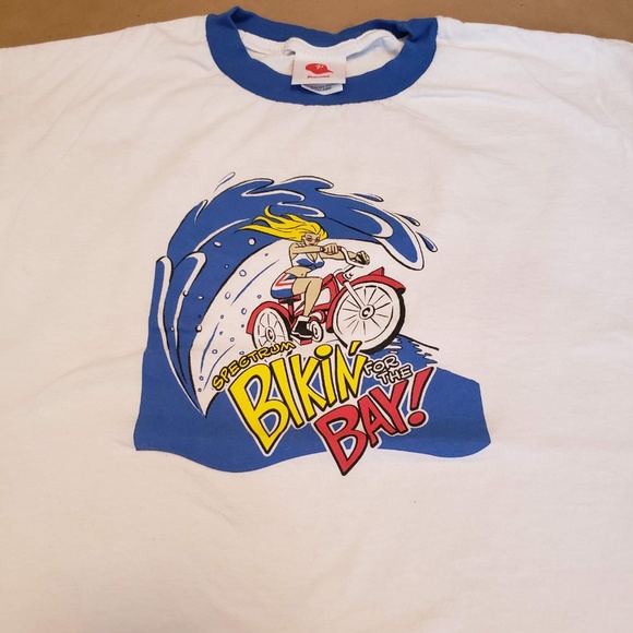 3 for $25 - Vintage T-Shirt - Picture 2 of 3